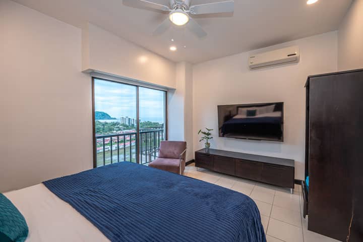 JacoBay Penthouse #31002, Jaco Costa Rica. Vacation Rental by Costa Rica Elite