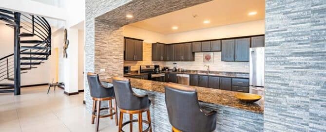 Jaco Bay Penthouse 41002, Jaco Costa Rica Vacation Rental for large groups