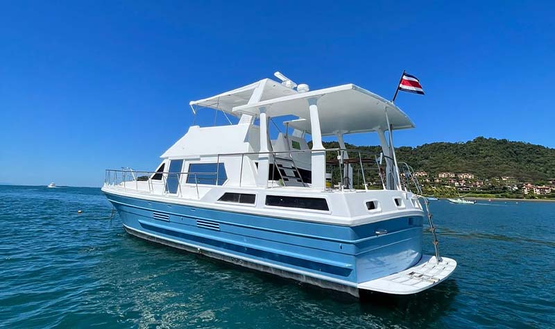 Party Boat in Jaco by Costa Rica Elite