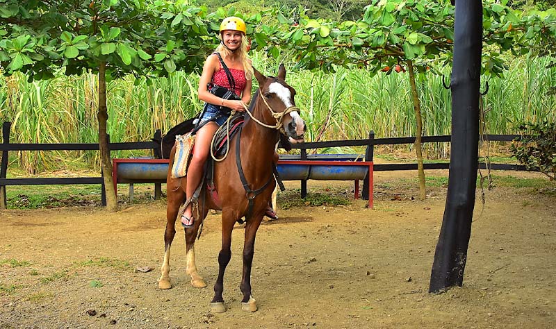 Chocolate Experience & Horseback Riding Combo in Jaco, Costa Rica