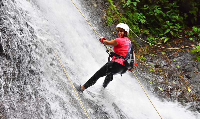 Zip Line & Canyoning Combo Tour in Jaco, Costa Rica