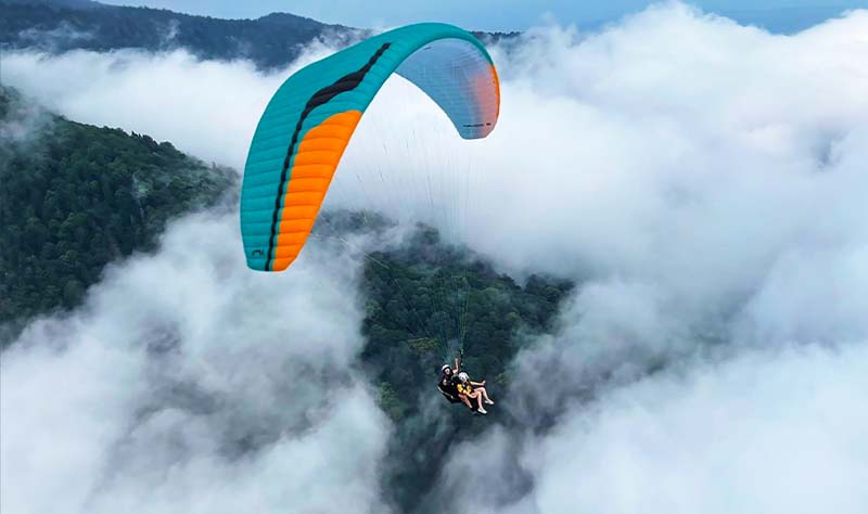 Paragliding in Jaco, Costa Rica