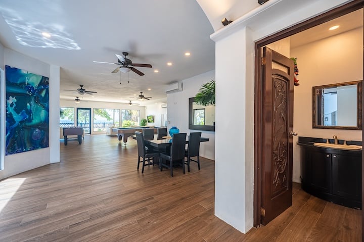 Beachfront Rental in Jaco Costa Rica - Playa del Rey by Costa Rica Elite - Vacation Rentals in Jaco • Costa Rica Elite Beachfront Rental in Jaco Costa Rica - Playa del Rey by Costa Rica Elite - Vacation Rentals in Jaco