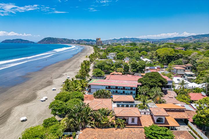 Villa Montine, Jaco Costa Rica - Beachfront Vacation Rental in Jaco • Costa Rica Elite Villa Montine, Jaco Costa Rica - Beachfront Vacation Rental in Jaco